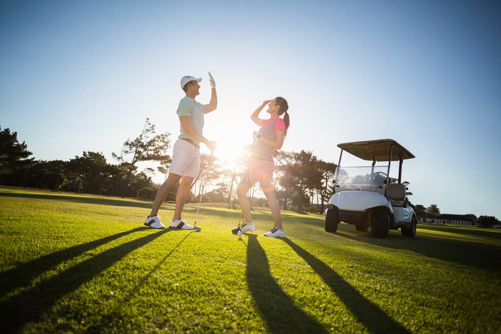 Jugar golf en pareja