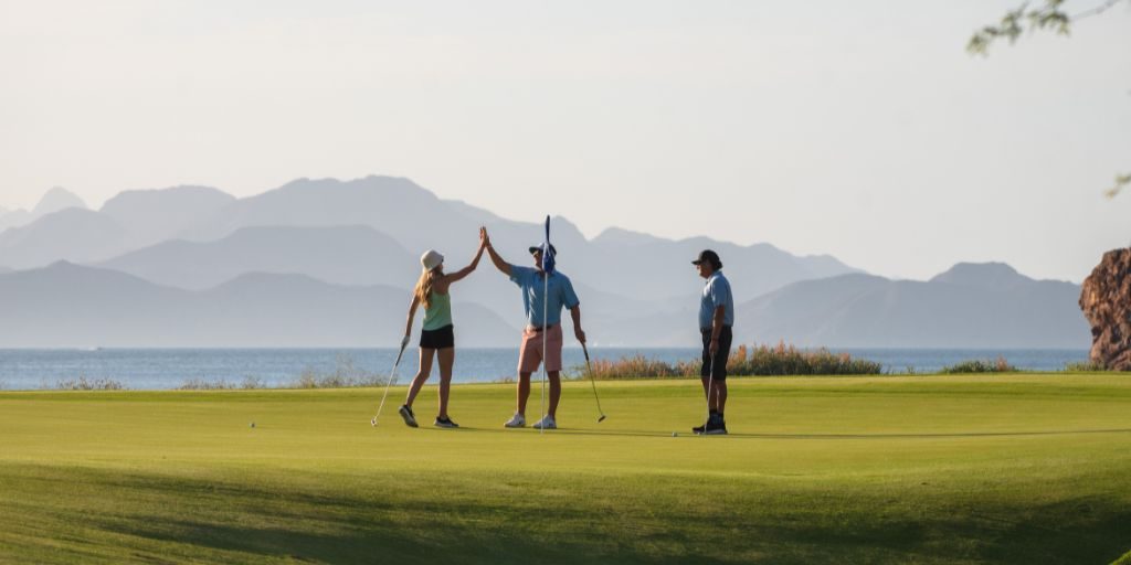 Vacaciones familiares de golf en TPC Danzante Bay en 2024