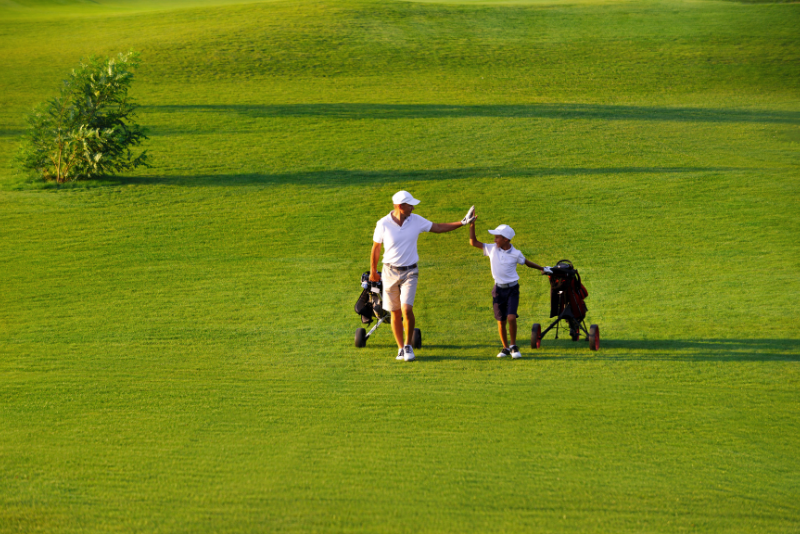 golf-en-accion-de-gracias-por-que-la-gratitud-te-convierte-en-un-mejor-jugador-padre